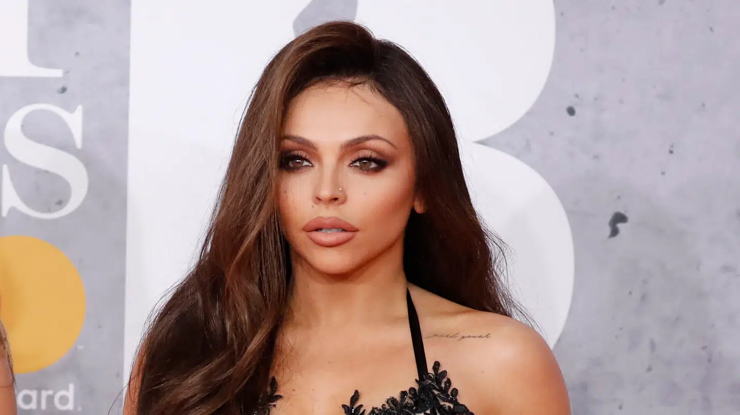 Jesy Nelson fødte tvillingerne i maj 2025.