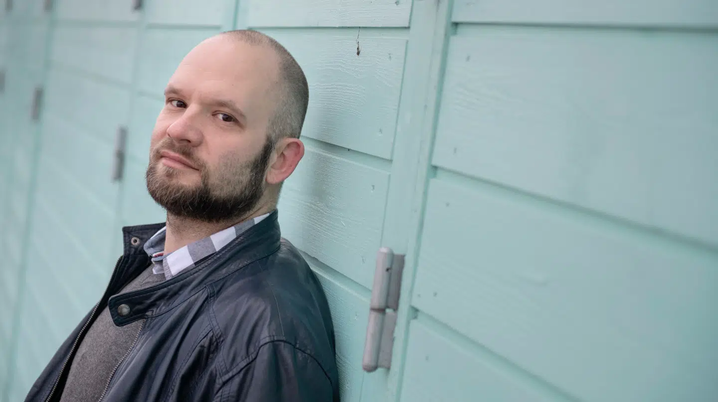 »Vi skal gøre det klart for verden, at der hersker en tilstand af krig mellem USA og Danmark. Amerikanerne vil gerne opnå en illusion om fredelig overdragelse.«