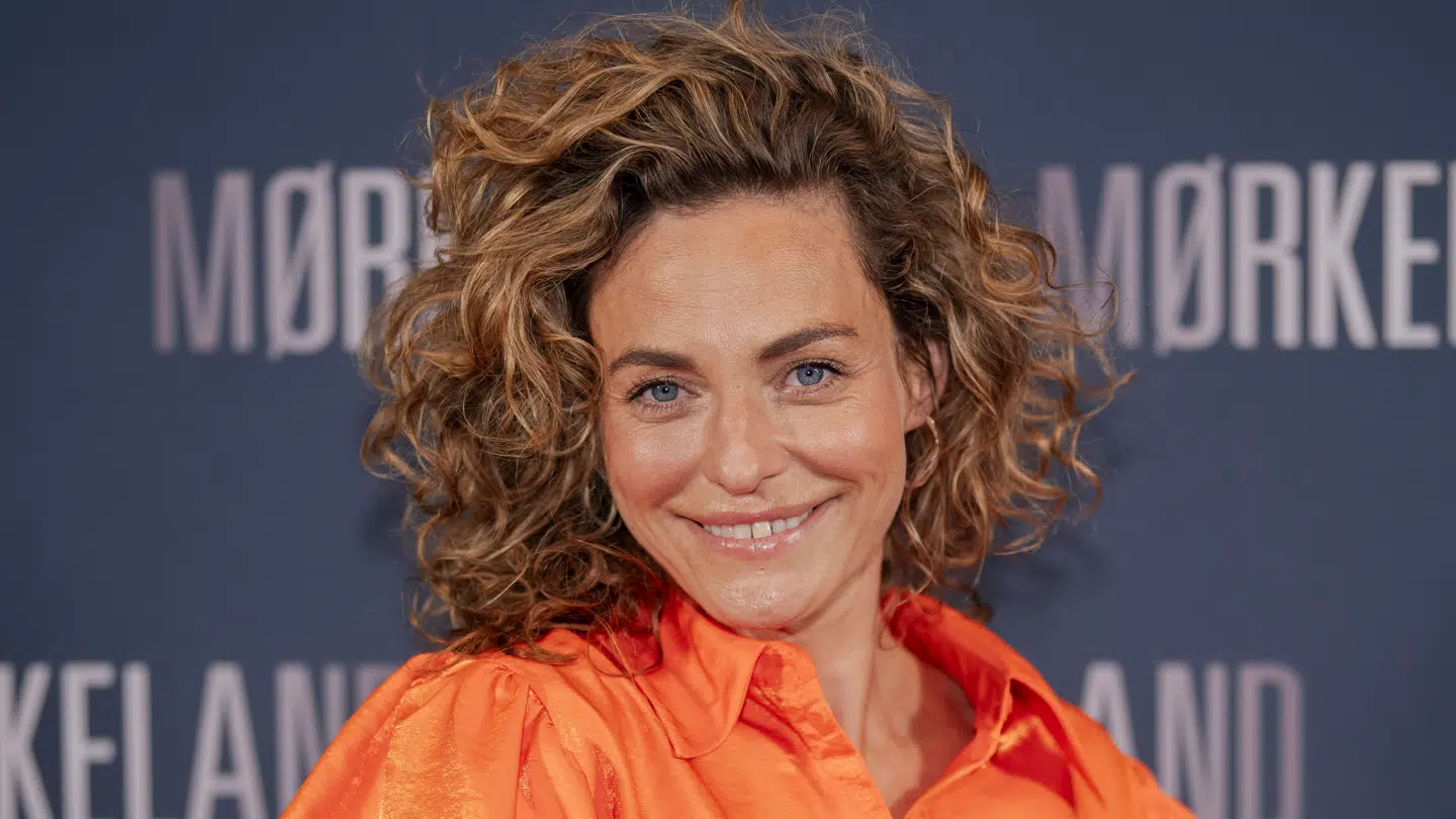 Sarah Grünewald er vært på en ny podcast med titlen 'Detox dit feed', hvor hun sammen med sundhedsekspert Morten Elsøe skal skille fup fra fakta.