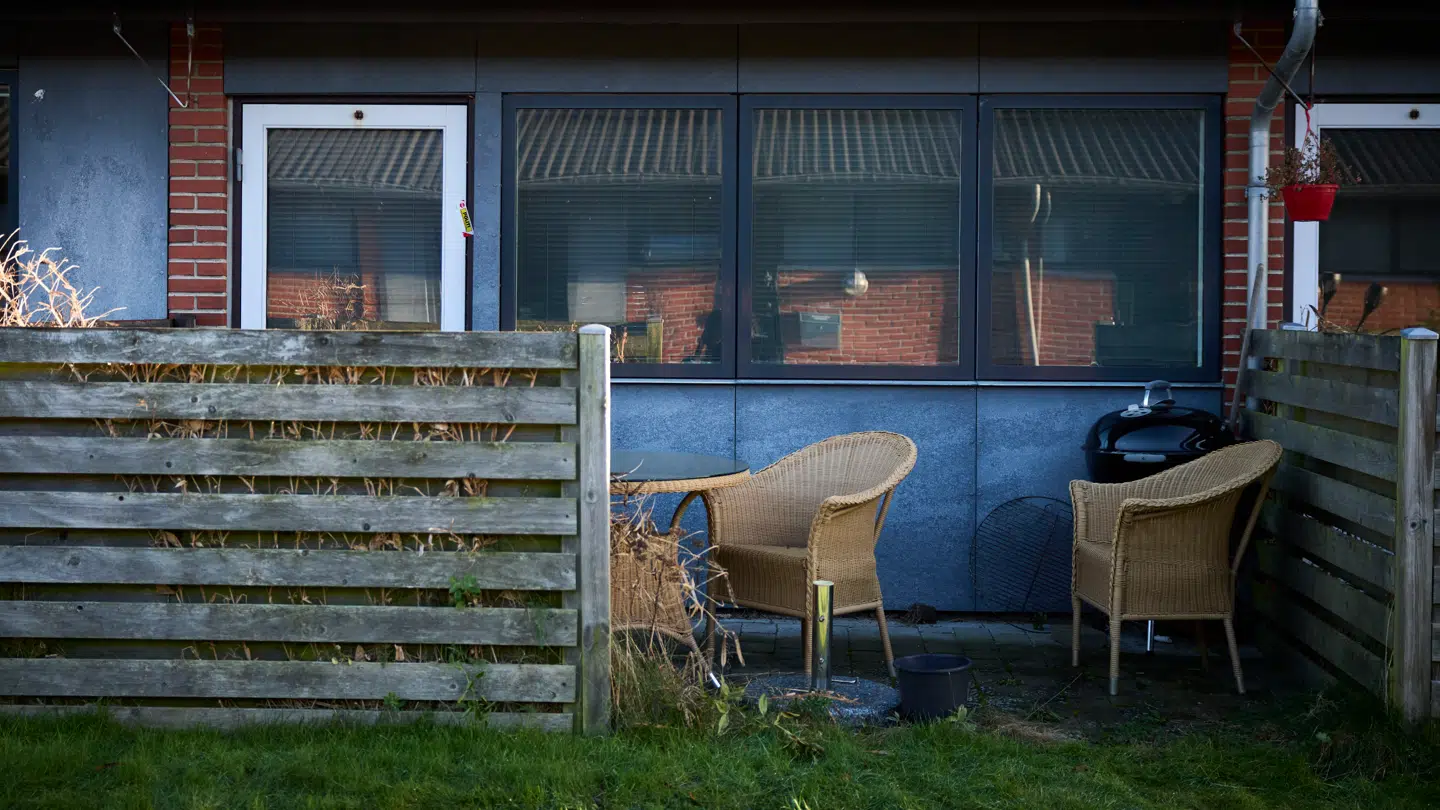 Naboer til den 77-årige Henrik Johansen bemærkede skænderier fra hans bolig, inden han blev fundet død.
