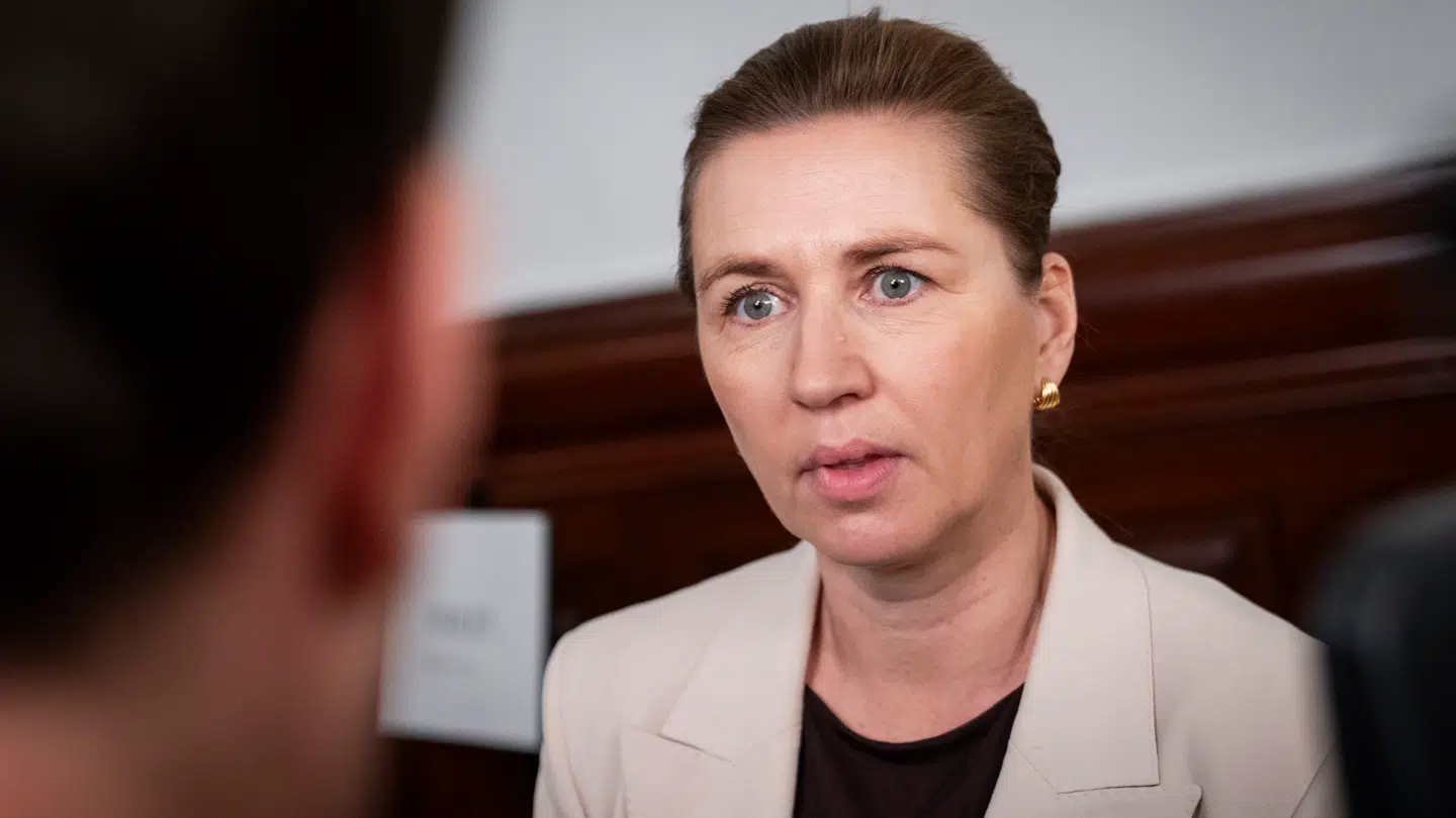 Her ses statsminister Mette Frederiksen (S),