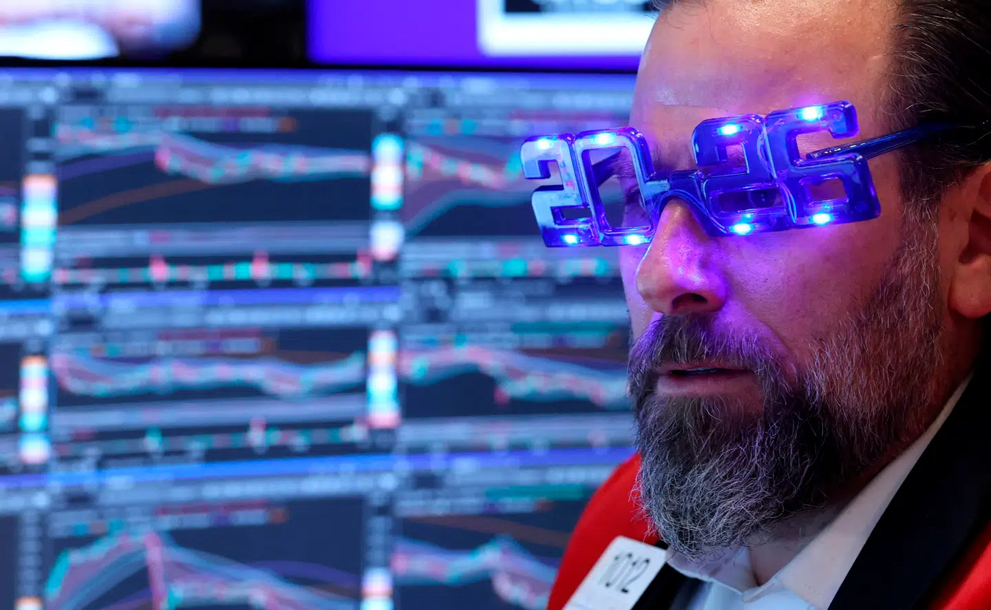 Trump har gjort stigende aktiekurser til et centralt midtvejsvalgkampstema, men ai-bobler, uholdbar statsgæld og global ustabilitet truer med at vende hans økonomiske sejr til nederlag.