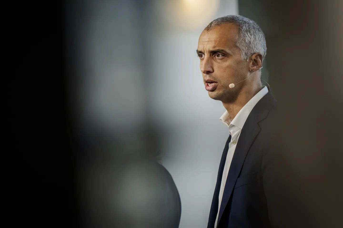 Børne- og undervisningsminister Mattias Tesfaye (S) præsenterede i november 2025 et udspil til en karakterreform. Onsdag har han sammen med en række partier indgået en aftale, der sikrer støtte til efterskoler for familier med lav indkomst. (arkivfoto)