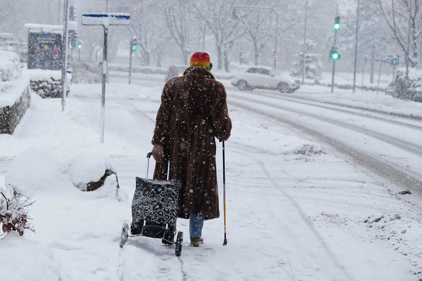 Snevejr har onsdag eftermiddag ramt Aalborg. Det kan udvikle sig til snestorm i det nordligste Jylland, lyder prognosen fra Danmarks Meteorologiske Institut (DMI).