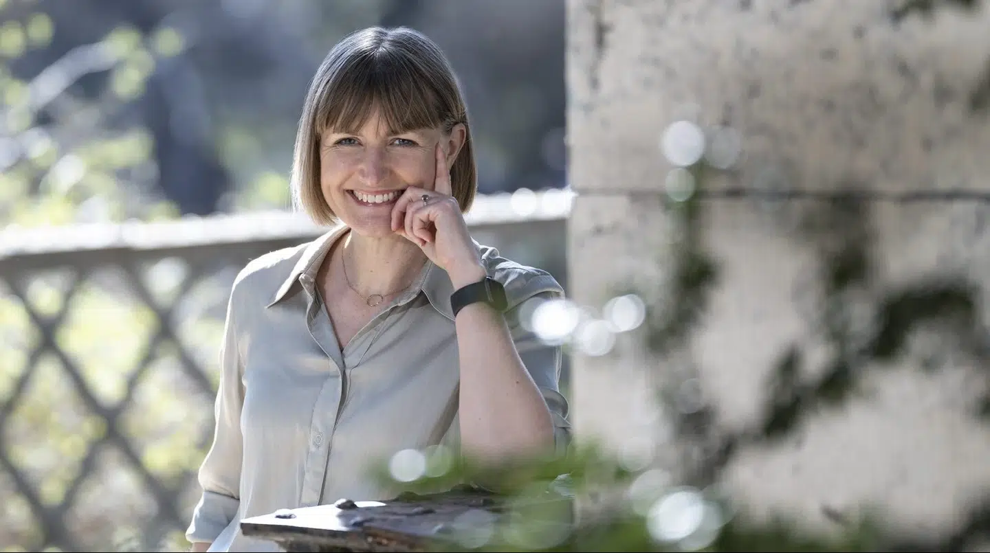 Anne Juel Jørgensen, Head of Financial Wellbeing i Danske Bank, kommer med tre ting, du skal spørge dig selv om, inden du lægger budget.