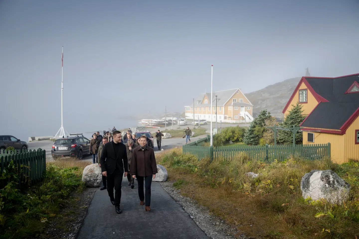 Den geopolitiske situation stiller krav til danske virksomhedsledere. Her ses formand for Naalakkersuisut, Jens-Frederik Nielsen, og statsminister Mette Frederiksen (S) i Grønland i efteråret 2025.