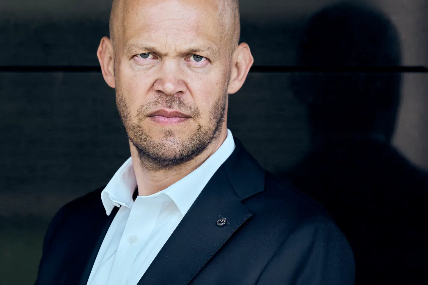 Topchef for Ørsted, Rasmus Errboe, ser sit energiselskab tabe 11 millioner kroner om dagen.