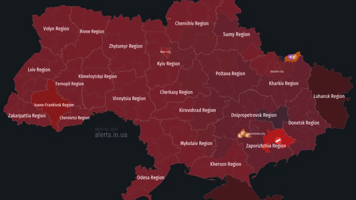 Luftalarmer i hele Ukraine torsdag aften.