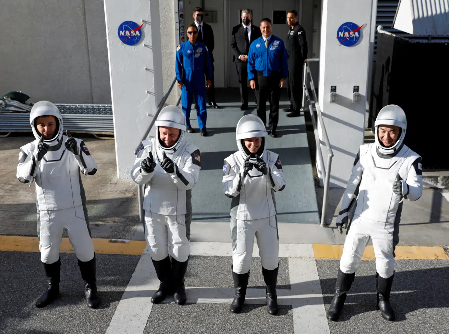 Crew-11-astronauterne inden deres afgang mod Den Internationale Rumstation 1. august sidste år.