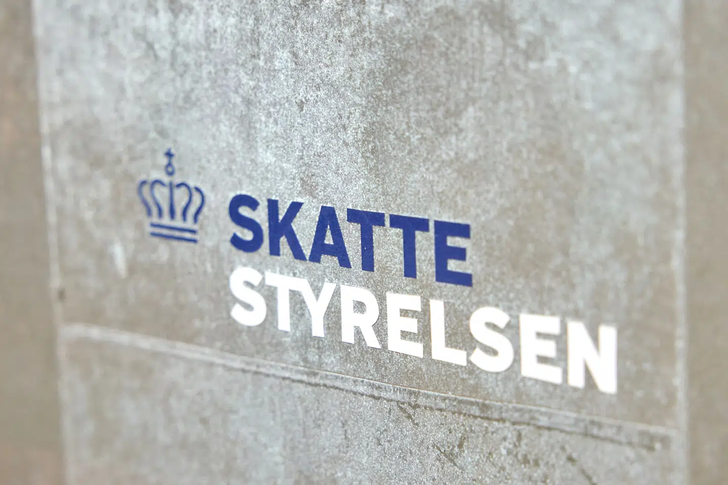 Skattestyrelsen advarer om, at mange unge betaler for meget i skat, fordi de ikke retter deres forskudsopgørelse. (Arkivfoto).