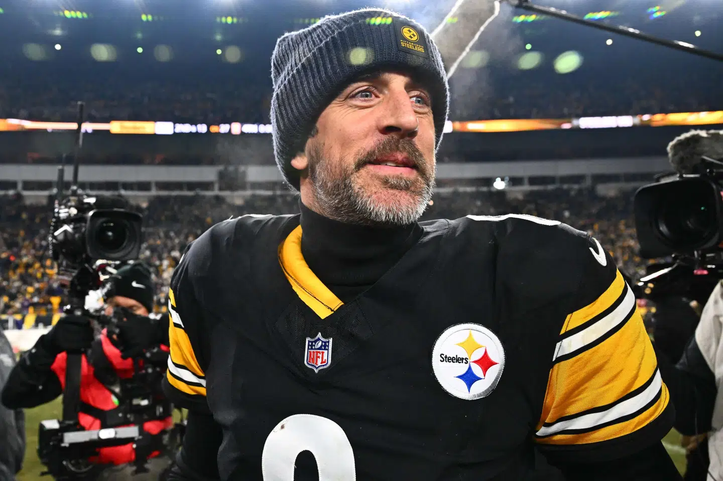 Aaron Rodgers har nydt at spille for Pittsburgh Steelers i denne sæson, hvor holdet gik videre fra grundspillet og nu skal møde Houston Texans.