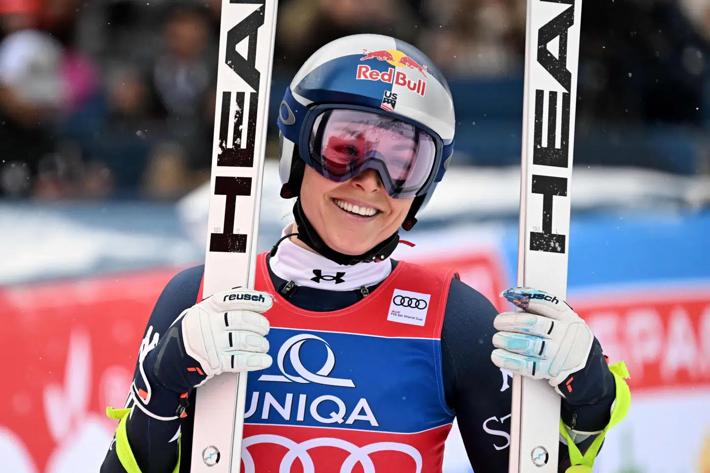 Lindsey Vonn kørte sig lørdag til World Cup-sejr nummer 84 i karrieren.