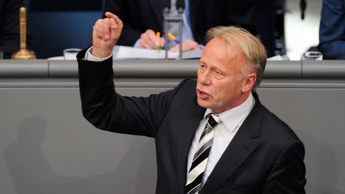 (ARKIVFOTO) Jürgen Trittin taler i den tyske Forbundsdagen i Tyskland i september 2011.