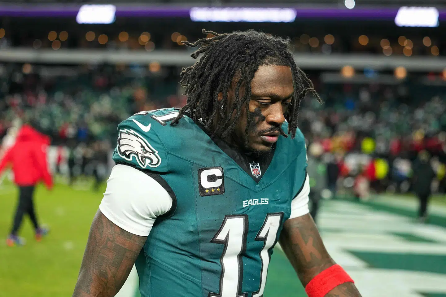 Det var nogle skuffede Eagles-spillere, der søndag gik af banen på Lincoln Financial Field efter et nederlag til San Francisco 49ers. Nederlaget betyder, at Eagles ikke får mulighed for at forsvare sidste års sejr i Super Bowl.