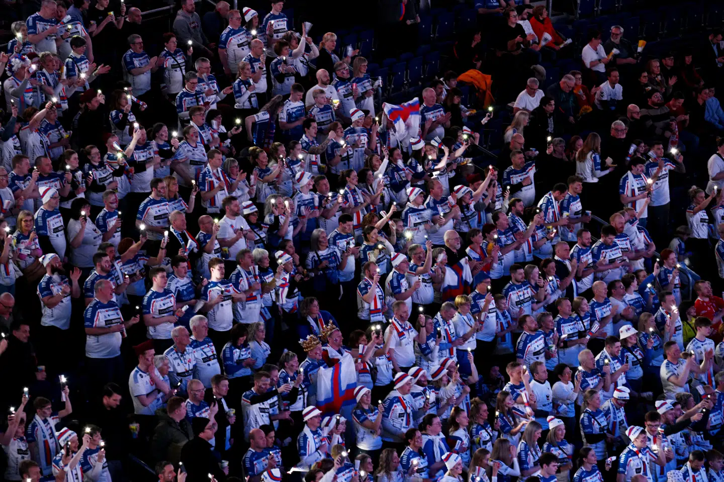 Færøske fans skabte en vild stemning i Berlin for to år siden. (Arkivfoto).