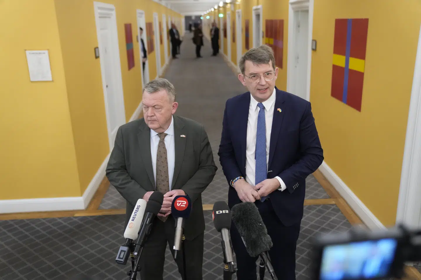 Forsvarsminister Troels Lund Poulsen varsler større dansk militær tilstedeværelse i Grønland.