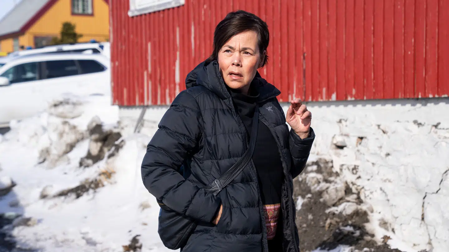 Den grønlandske minister for udenrigsanliggender, Vivian Motzfeldt, skal med til mødet i Det Hvide Hus.