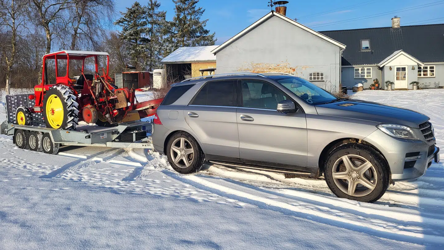 Per Jørgensen kan ikke købe elbil, fordi han skal kunne trække 3500 kilo.