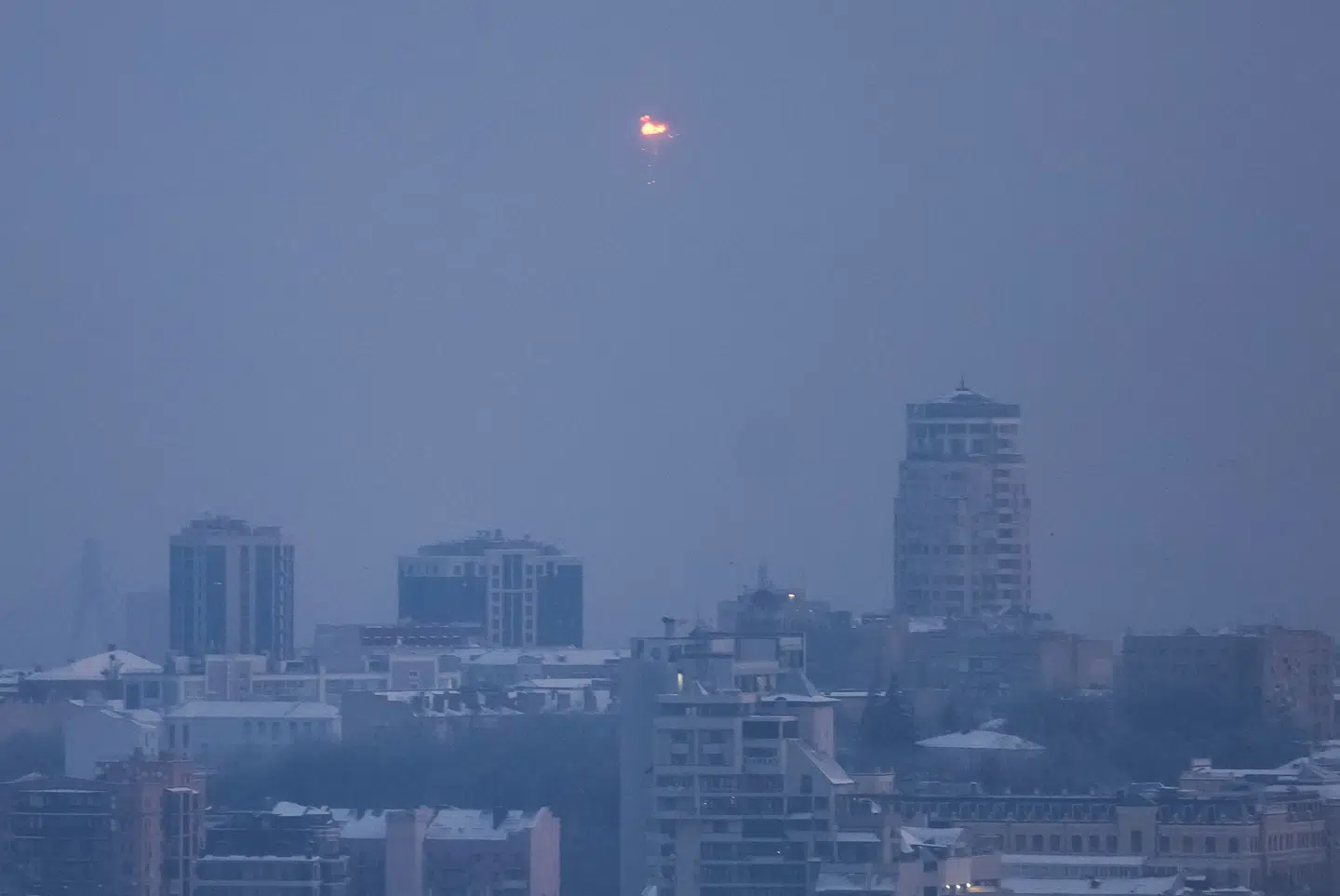 En russisk drone bliver ramt af ukrainsk luftforsvar over Kyiv, 13. januar.