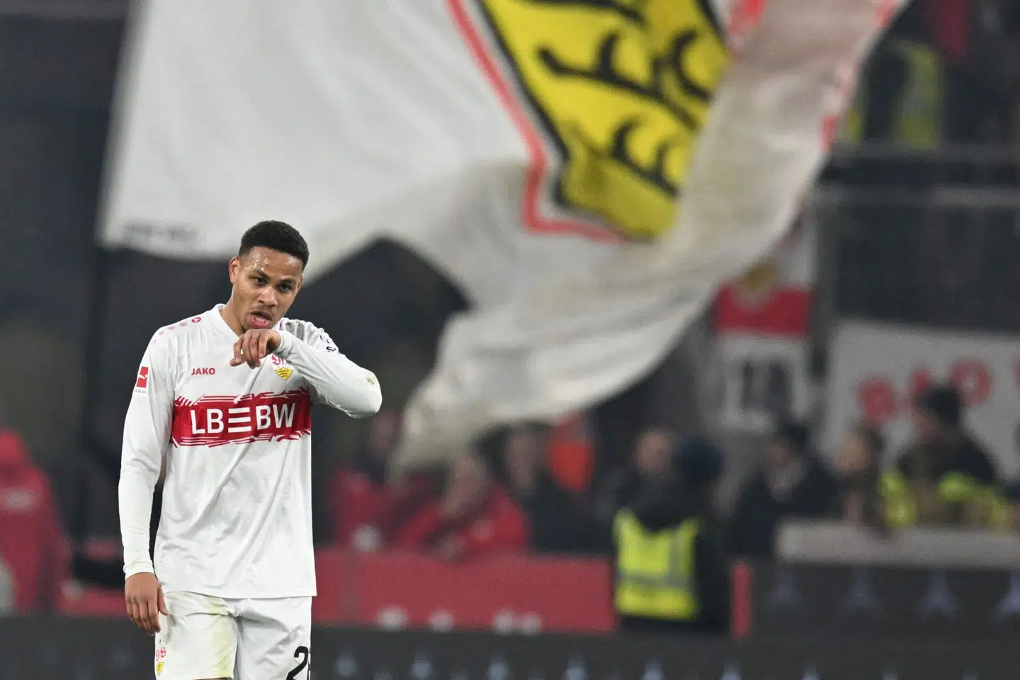 Danske Nikolas Nartey blev matchvinder for Stuttgart mod Frankfurt.