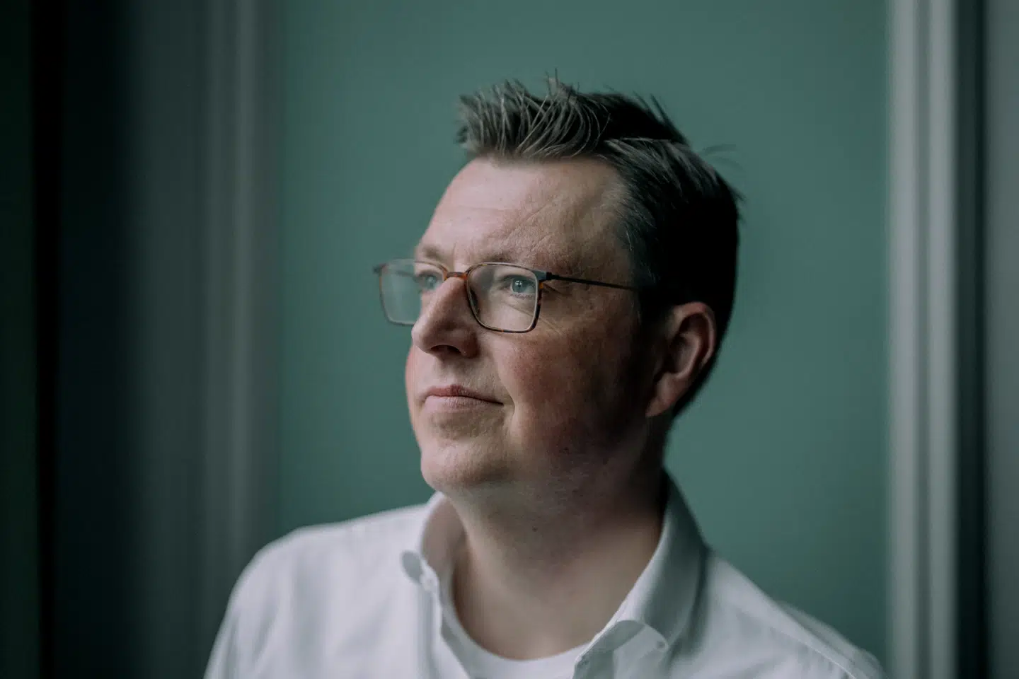 Kasper Roug, Socialdemokratiets beredskabsordfører, har ikke noget til overs for Rockwool, som tirsdag fik beslaglagt fire fabrikker i Rusland efter et dekret fra Vladimir Putin.