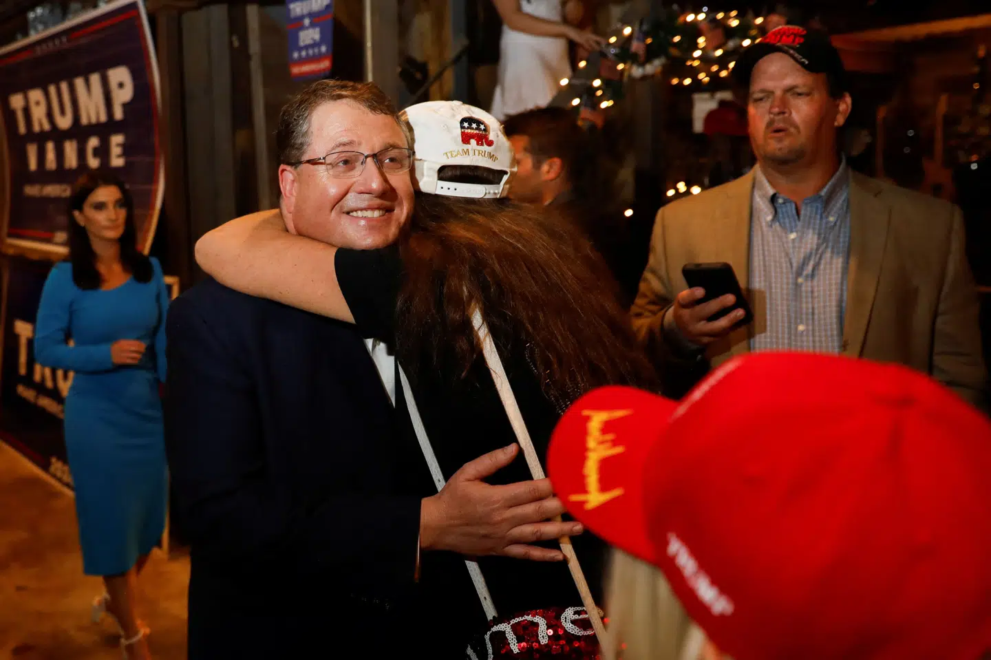 Det republikanske kongresmedlem Randy Fine (til venstre) har fremsat et forslag, der skal gøre det muligt at annektere Grønland (Arkivfoto).