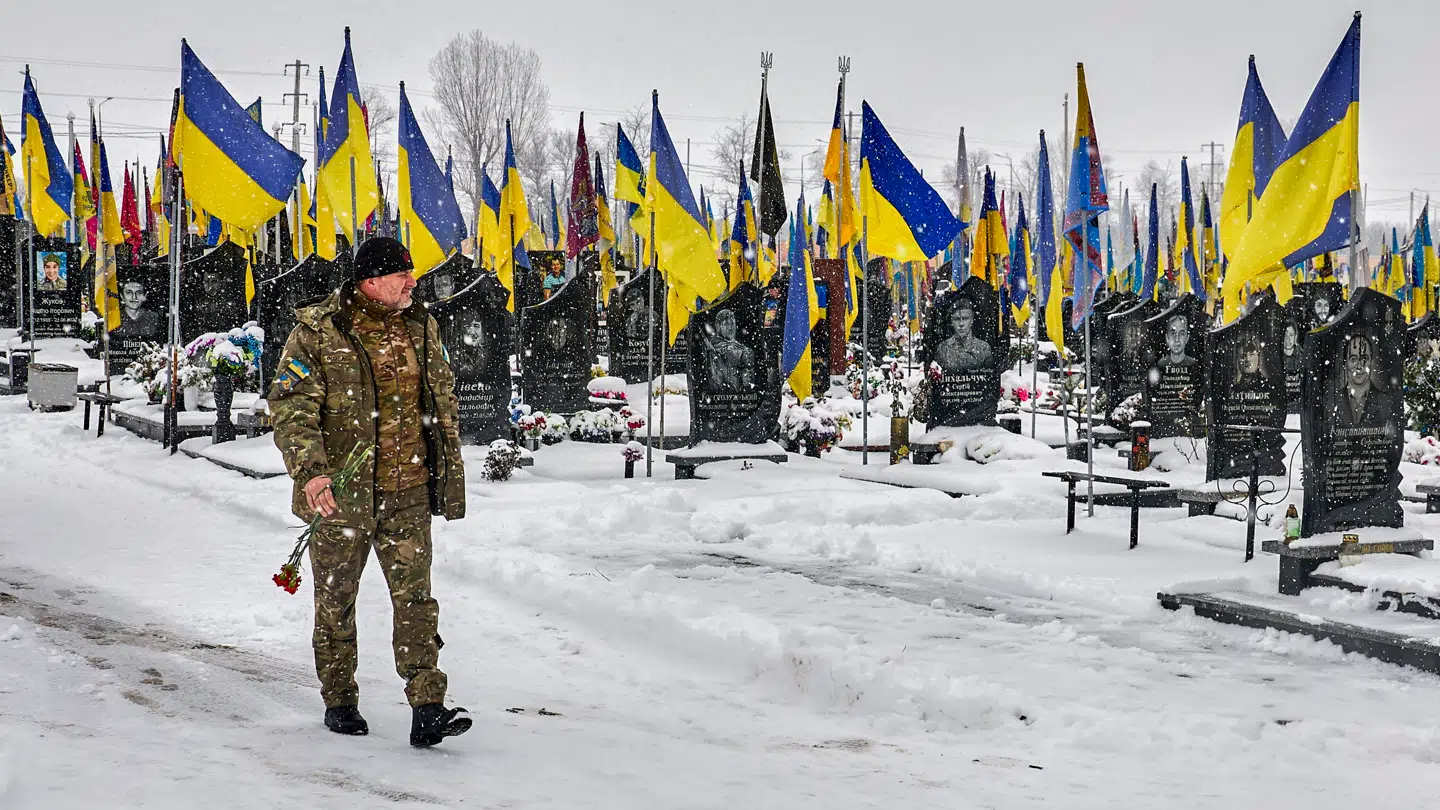 Tabstallene på både russisk og ukrainsk side har været store.