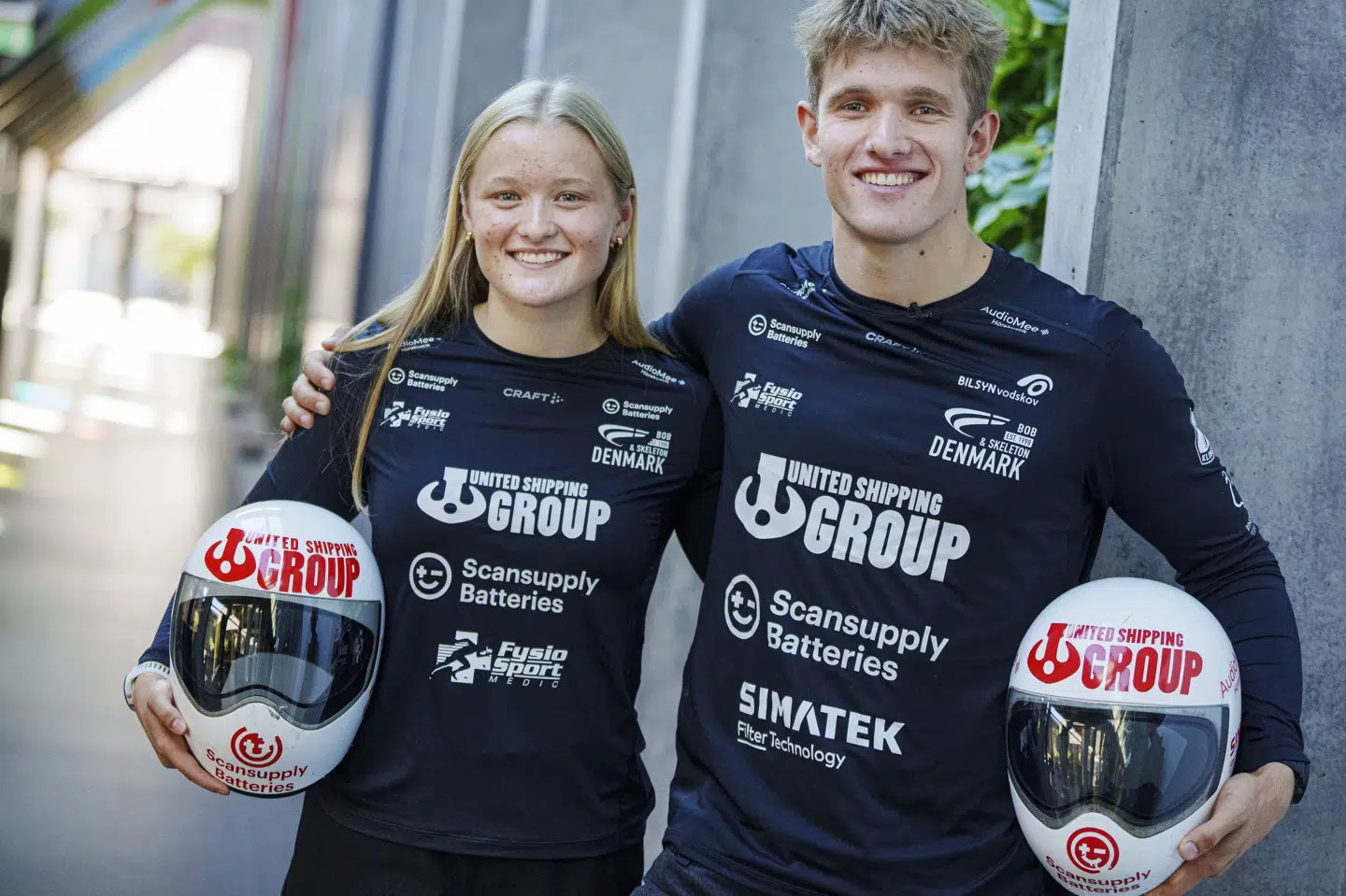 Nanna Vestergård Johansen (til venstre) skal køre sit livs løb fredag, hvis hun skal gøre sig forhåbninger om at komme med til vinter-OL. Broren Rasmus Vestergård Johansen (til højre) er klar til OL. (Arkivfoto).