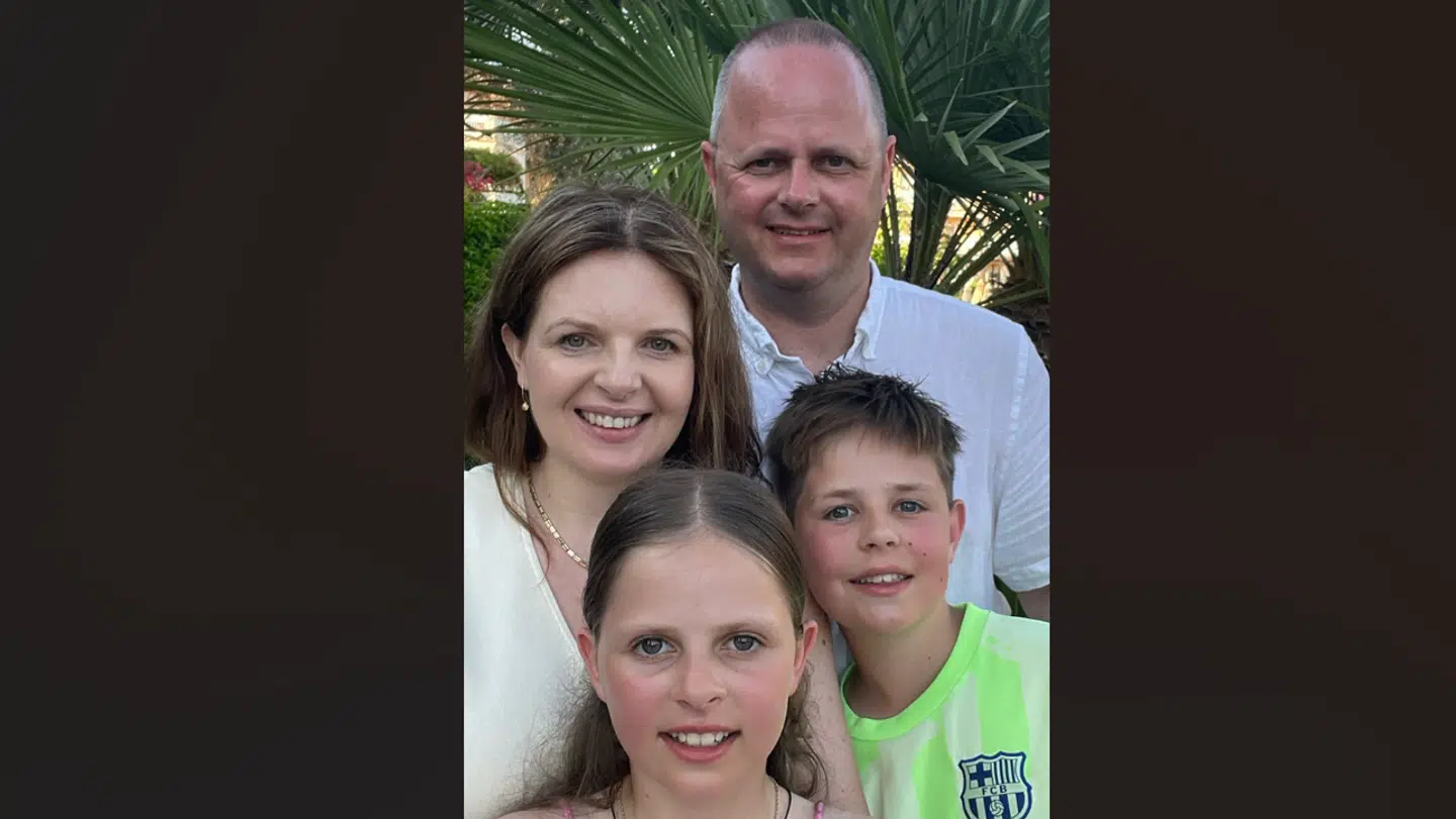 Familien på fire bruger cirka en liter mælk om dagen.