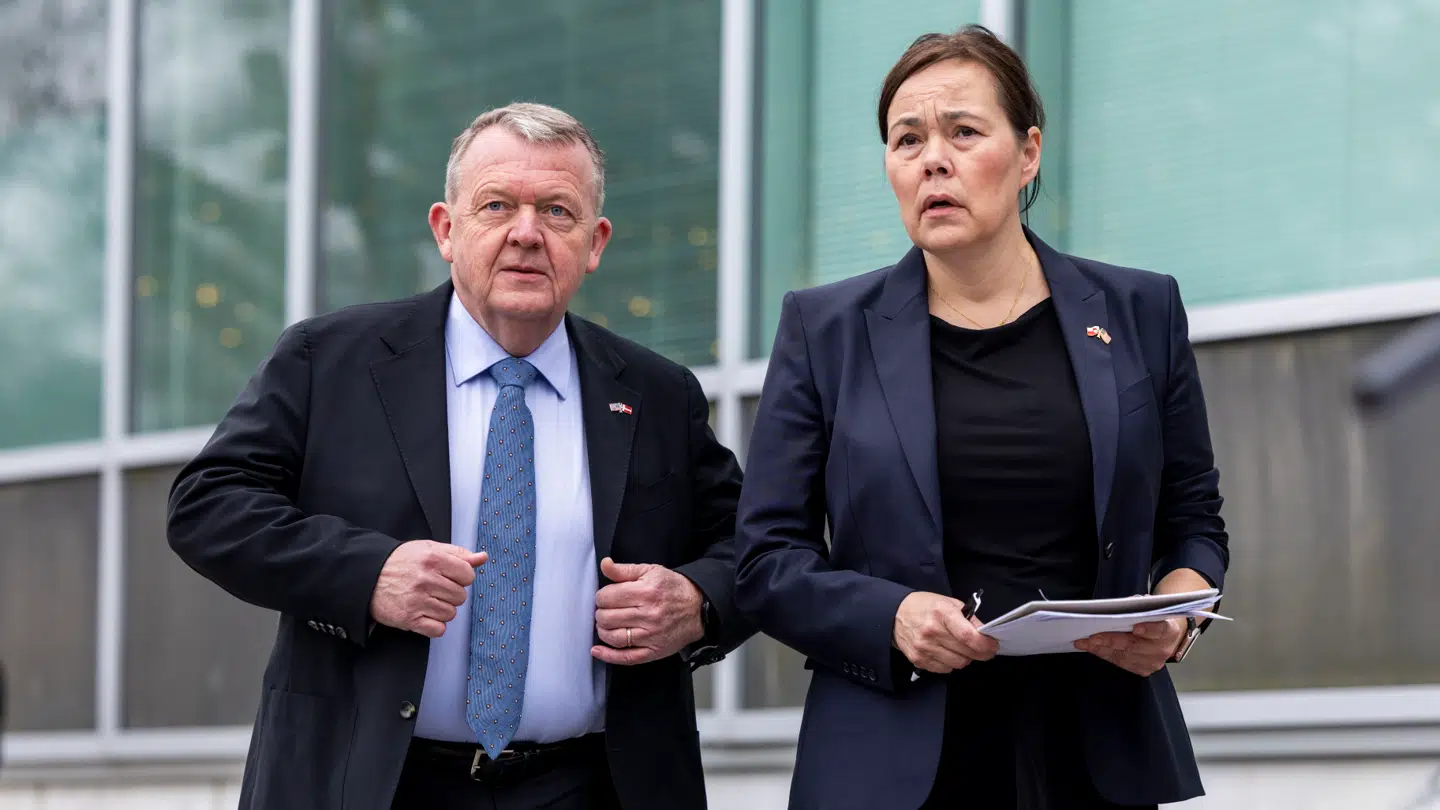 Udenrigsminister Lars Løkke Rasmussen og Grønlands minister for udenrigsanliggende, Vivian Motzfeldt, efter deres møde i Det Hvide Hus.