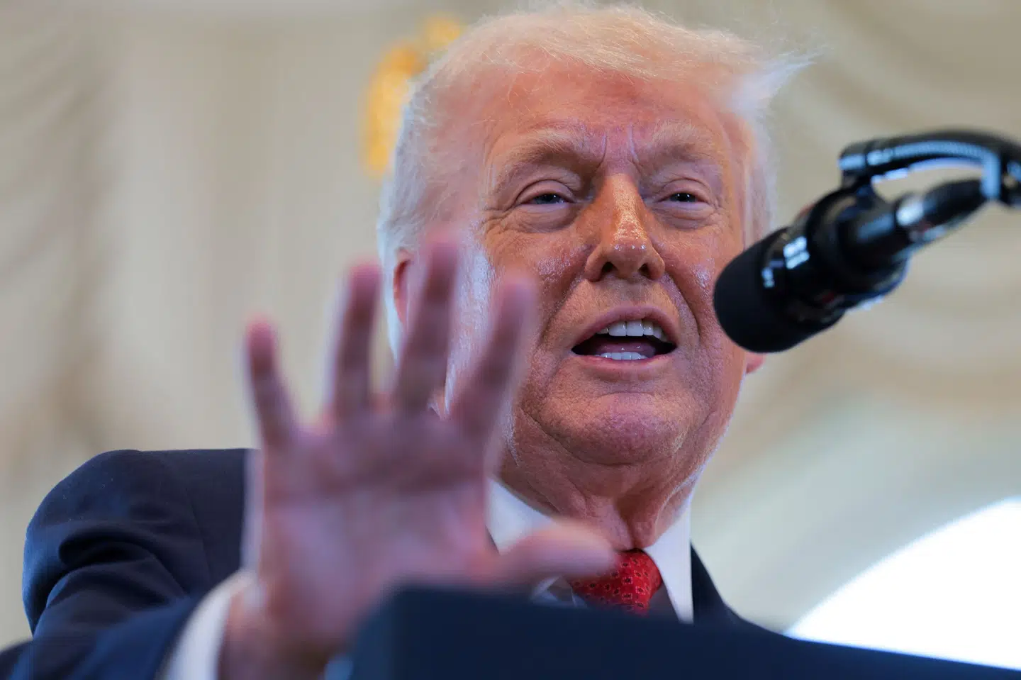 Den amerikanske præsident, Donald Trump, har tidligere truet med militære aktioner i både Mexico og Colombia. USA's luftfartsmyndighed har fredag udsendt advarsler til flyselskaber om at udvise forsigtighed i luftrummet over dele af Mellem- og Sydamerika. (Arkivfoto).