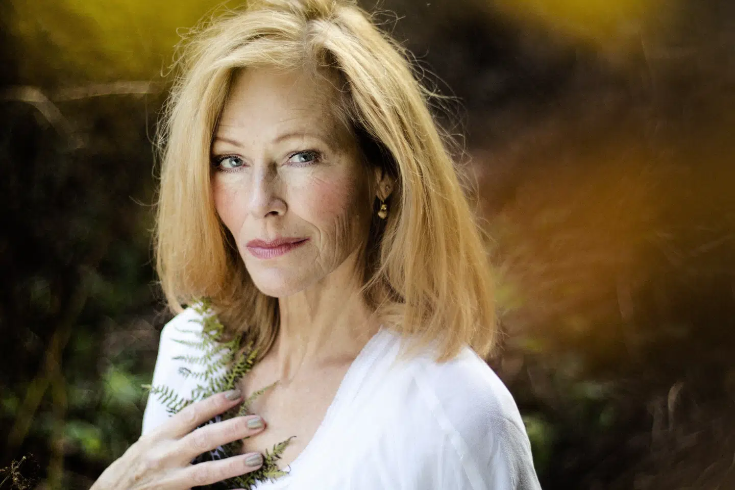 Suzanne Bjerrehus afgik ifølge offentlige registre ved døden 15. januar, skriver Ekstra Bladet. Hun blev 77 år.