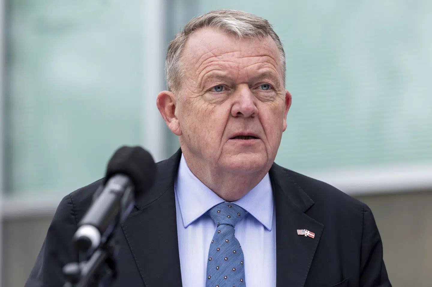 Udenrigsminister Lars Løkke Rasmussen holdt onsdag pressemøde på Danmarks ambassade i Washington D.C. efter møde med den amerikanske udenrigsminister, Marco Rubio, og vicepræsident J.D. Vance.