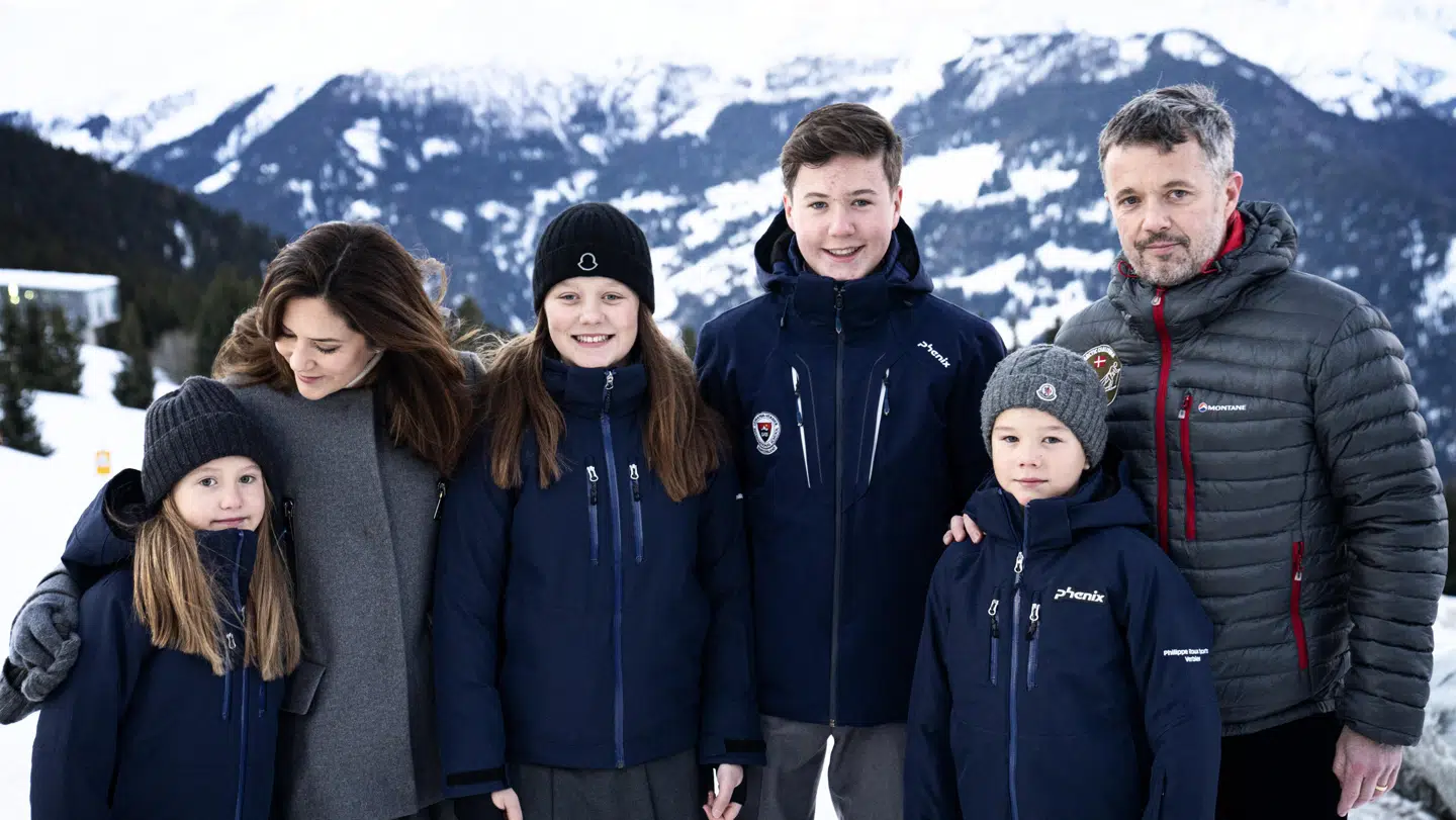 Mandag var der en masse pressefotografering i Schweitz.