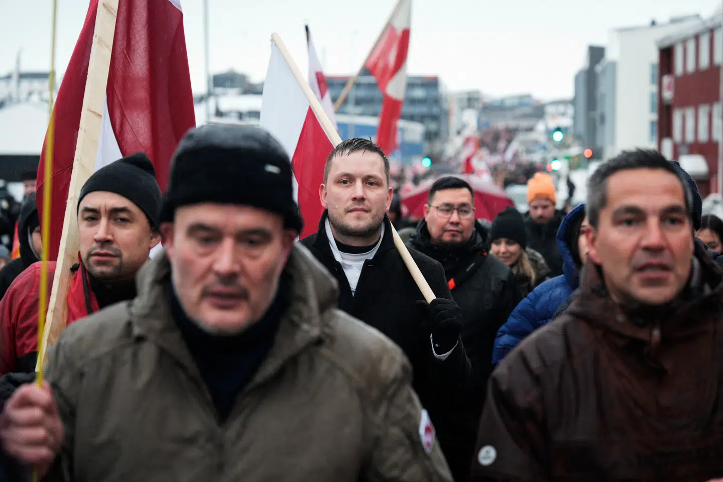 Grønlands regeringsleder, Jens-Frederik Nielsen, gik med i lørdagens store demonstration mod USA i Nuuk.