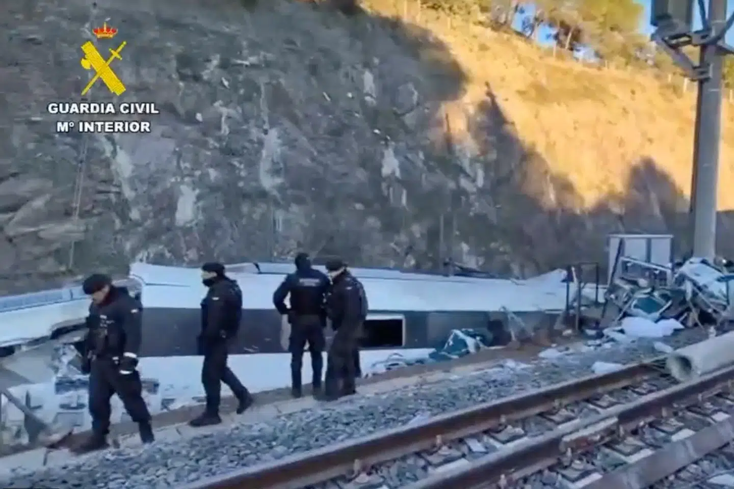 Redningsarbejde efter en togulykke i Adamuz i det sydlige Spanien.