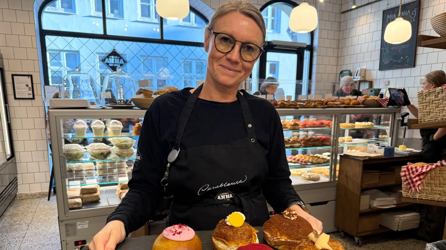 Helle Neergaard Ulvskov, butikschef i det aarhusianske bageri Mor Anna, kan selv bedst lide en flødeskumsvariant med æble og saltkaramel, men spiser flest gammeldags selv, siger hun. »De kan noget forskelligt,« lyder det med et grin.
