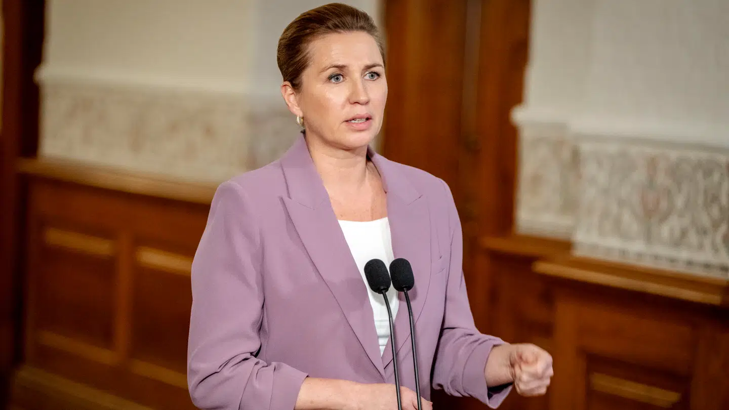 Statsminister Mette Frederiksen (S) kan ikke regne med, at der helt sikkert er borgfred, når hun tirsdag holder spørgetime.