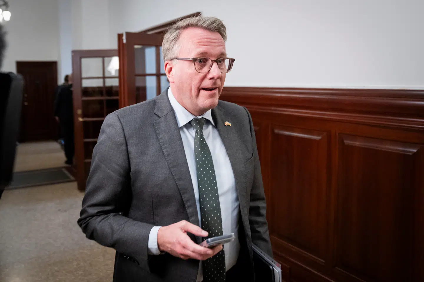 Erhvervsminister Morten Bødskov (S) afviser, at hans afbud til World Economic Forum har noget med USA eller Donald Trump at gøre.