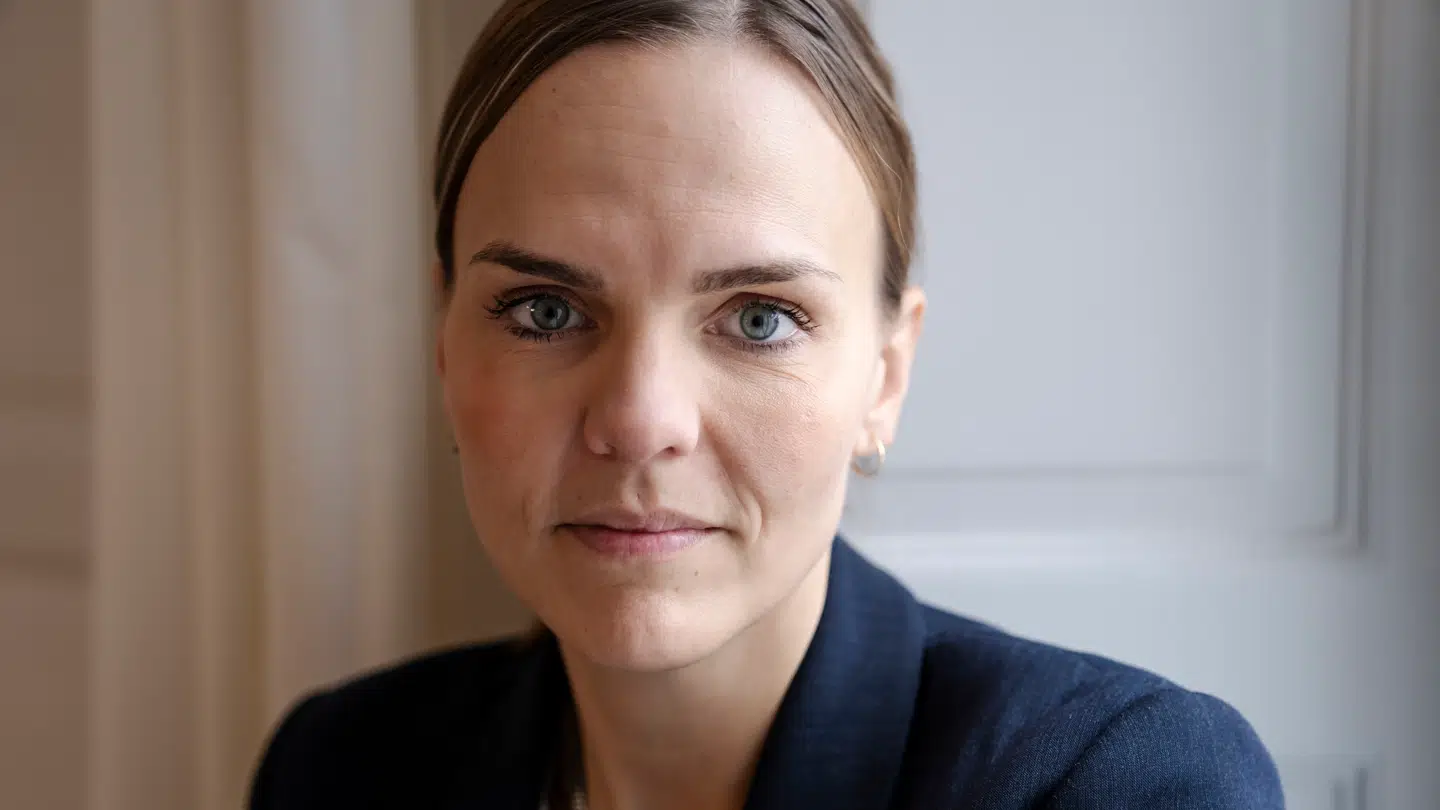 Caroline Stage venter sit fjerde barn.
