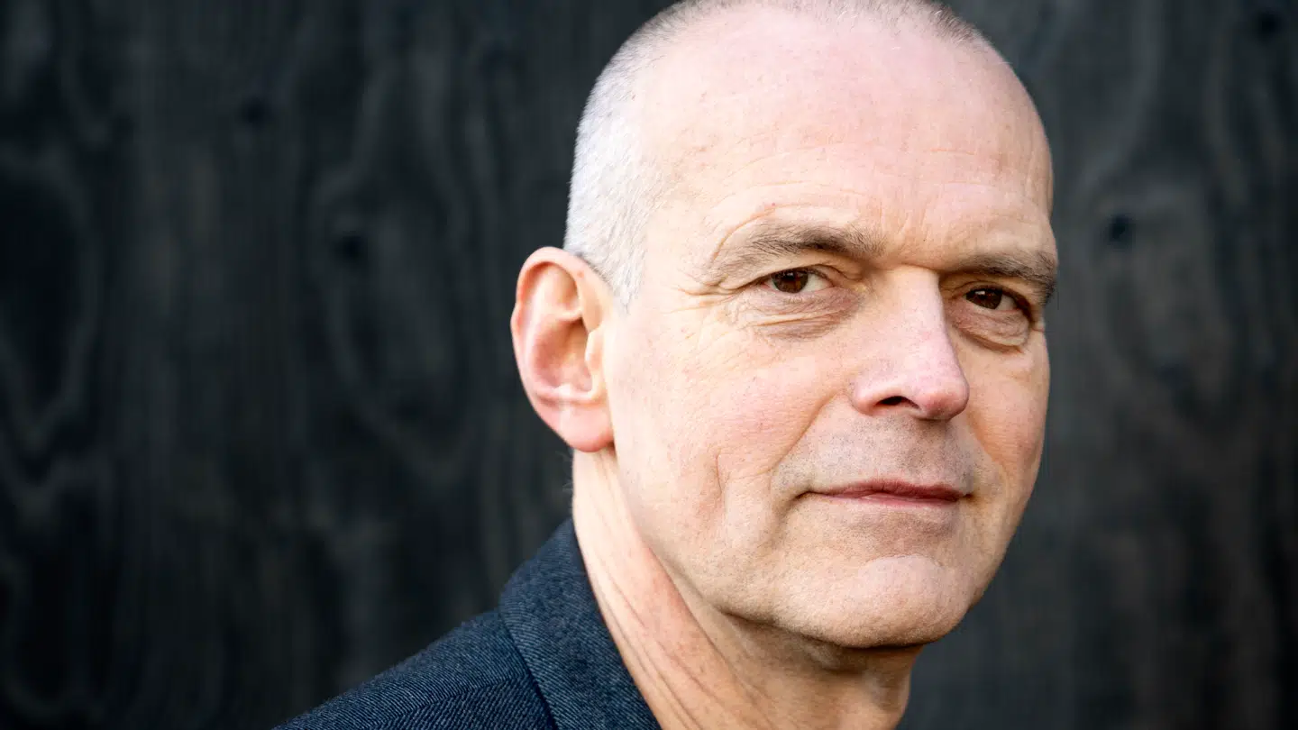 Niels Olsen har flere gange spillet Donald Trump i revyer.