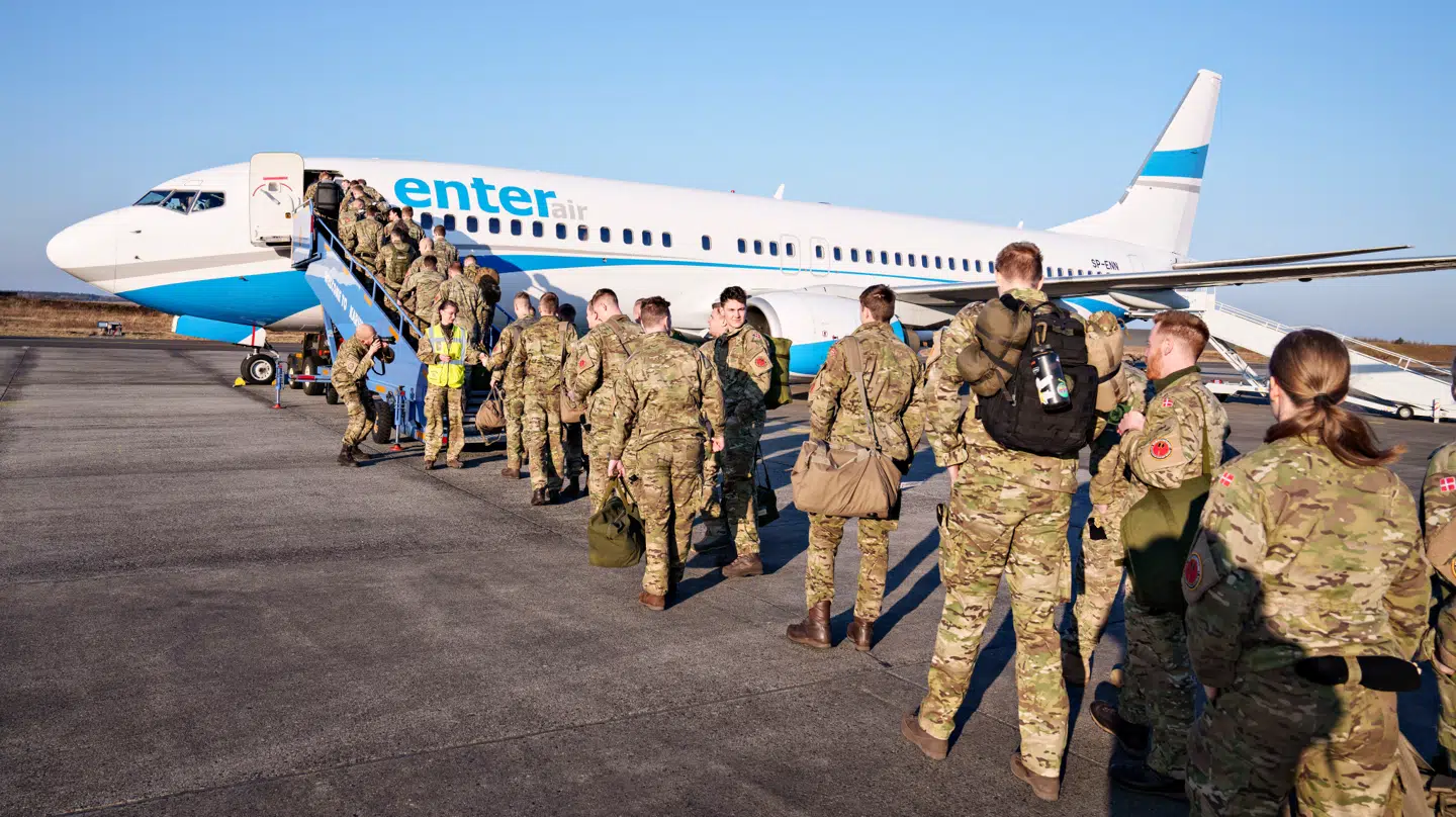 I 2024 havde Forsvaret 1.636 opsigelser. Antallet af opsigelser er steget med næsten en tredjedel på ti år.