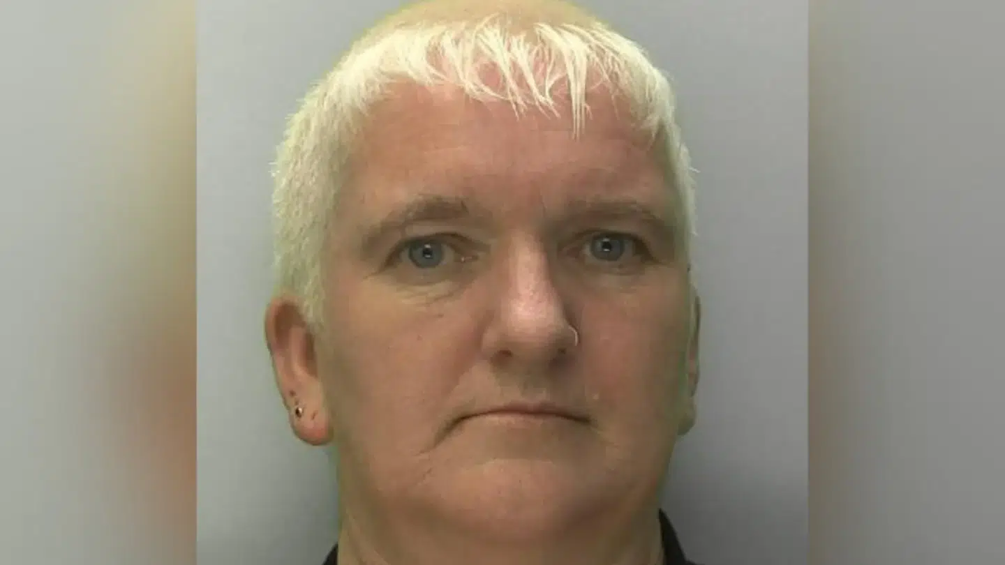 Mandy Wixon blev fundet skyldig i at have holdt en anden kvinde fanget i 25 år.