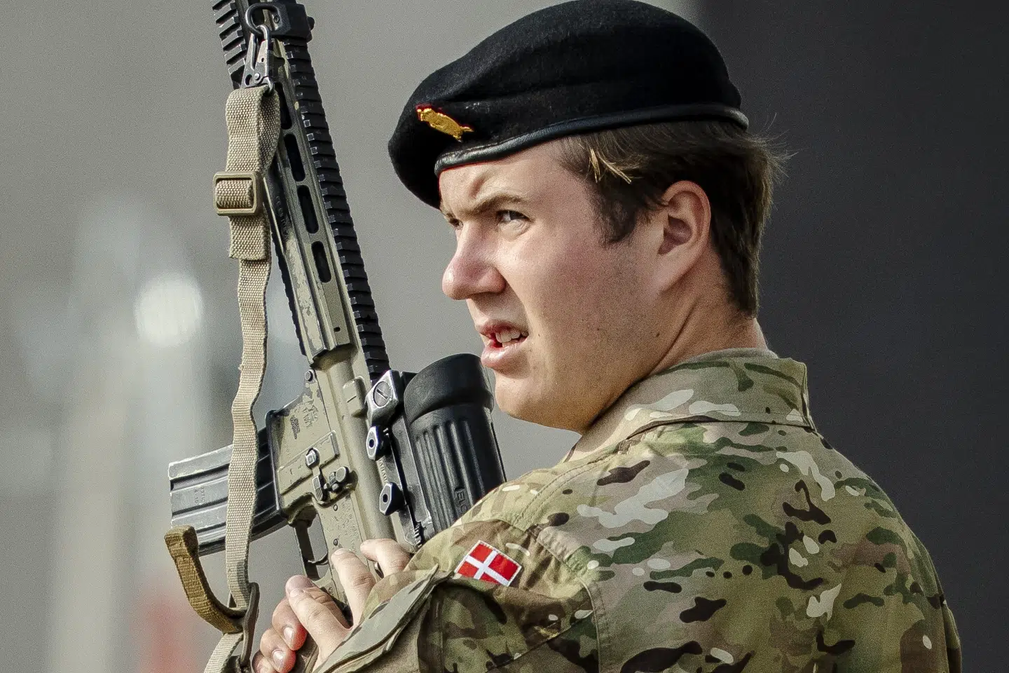 Kronprins Christian begyndte sin militære karriere i februar 2025 som værnepligtig gardehusar. (Arkivfoto).