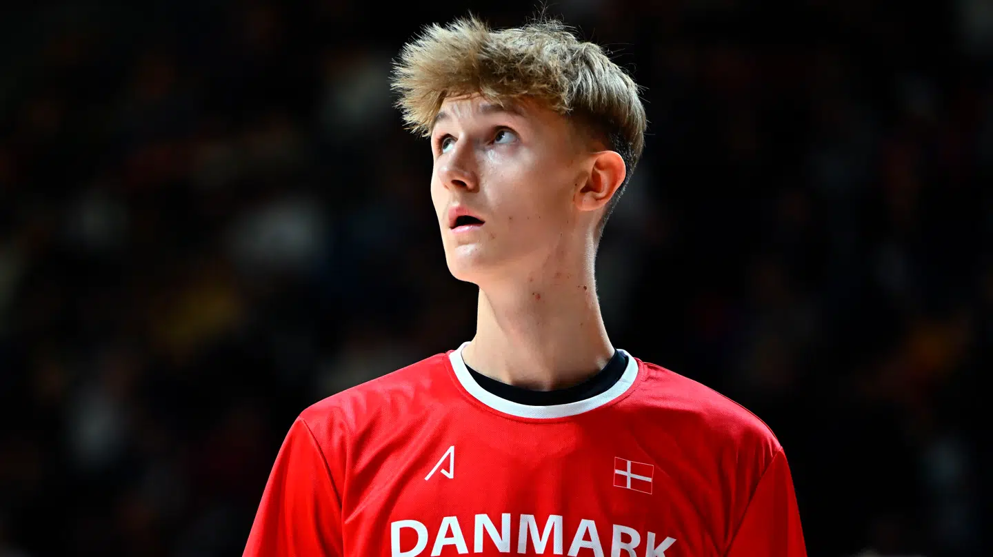 Marcus Engelhardt Møller står foran en hård kamp. Den kun 19-årige spiller er ramt af testikelkræft.