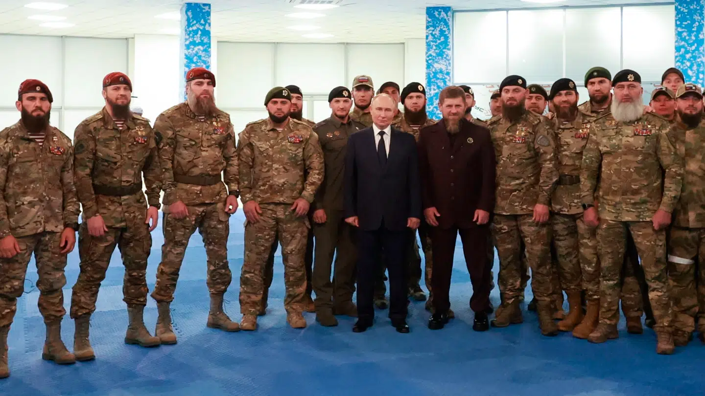 Putin og Kadyrov er nært allierede.