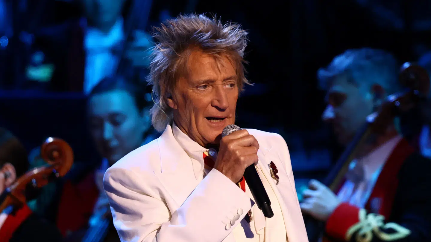 Rocklegenden Rod Stewart kræver en undskyldning fra den amerikanske præsident.