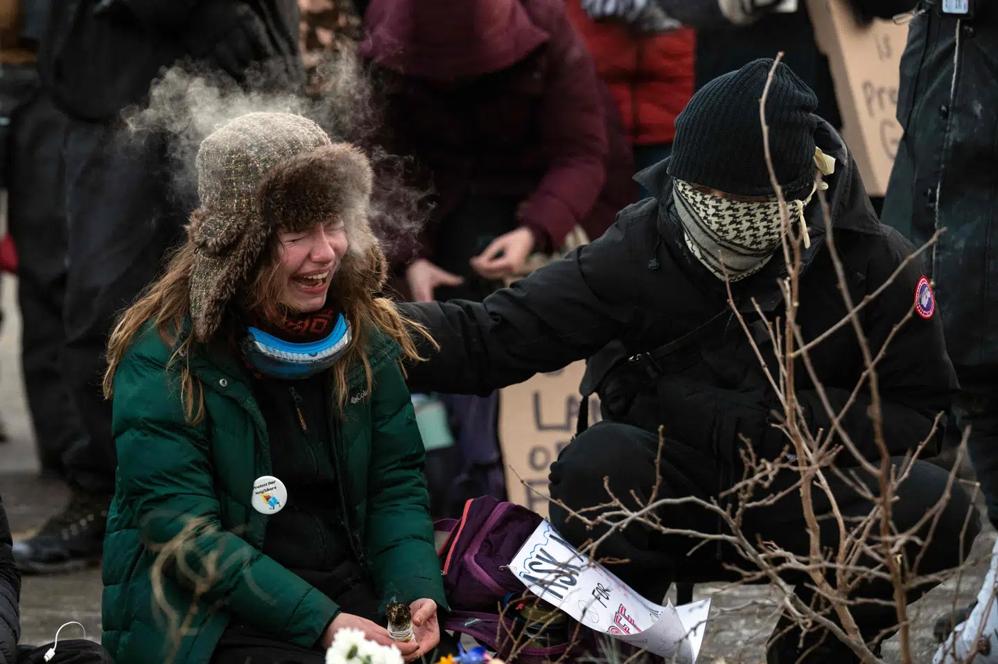 Det er tre uger siden, at en ICE-betjent skød og dræbte 37-årige Renee Good i Minneapolis. Lørdag blev en 37-årig mand så skudt og dræbt af en grænsevagt i samme by. Folk samles lørdag aften for at sørge.