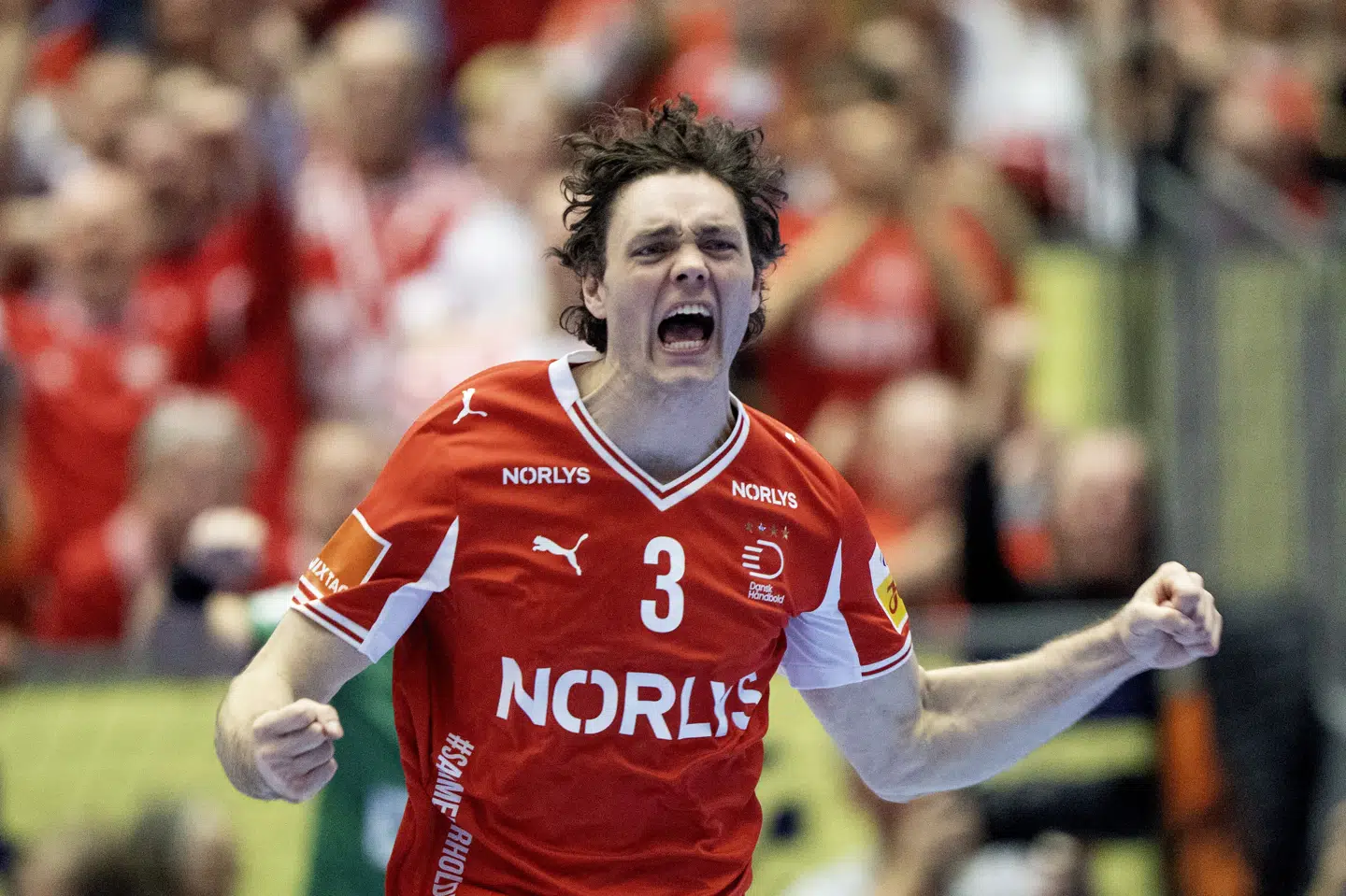 Niclas Kirkeløkke smækkede seks bolde i kassen på seks forsøg i anden halvleg, da Danmark slog Spanien ved EM.