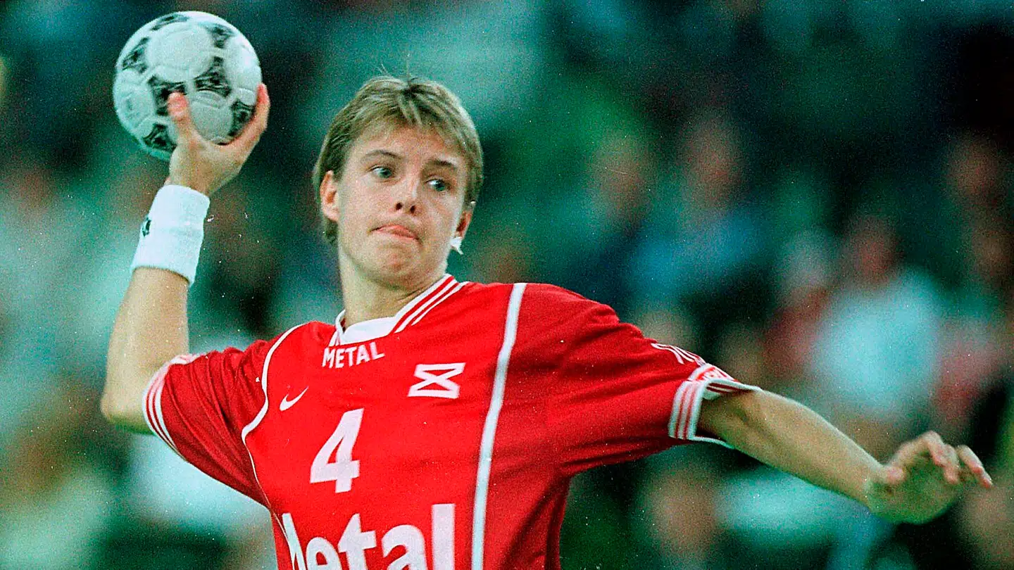 Her ses Camilla Andersen under VM i 1997. En slutrunde Danmark vandt.